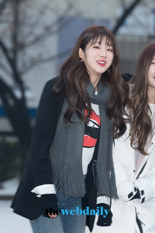 더유닛G 지엔, 뮤직뱅크 출근길 현장