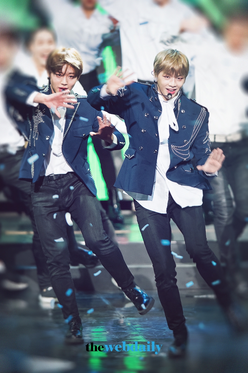 워너원 박지훈-강다니엘, 2018 가온차트 K-POP 어워드 시상식