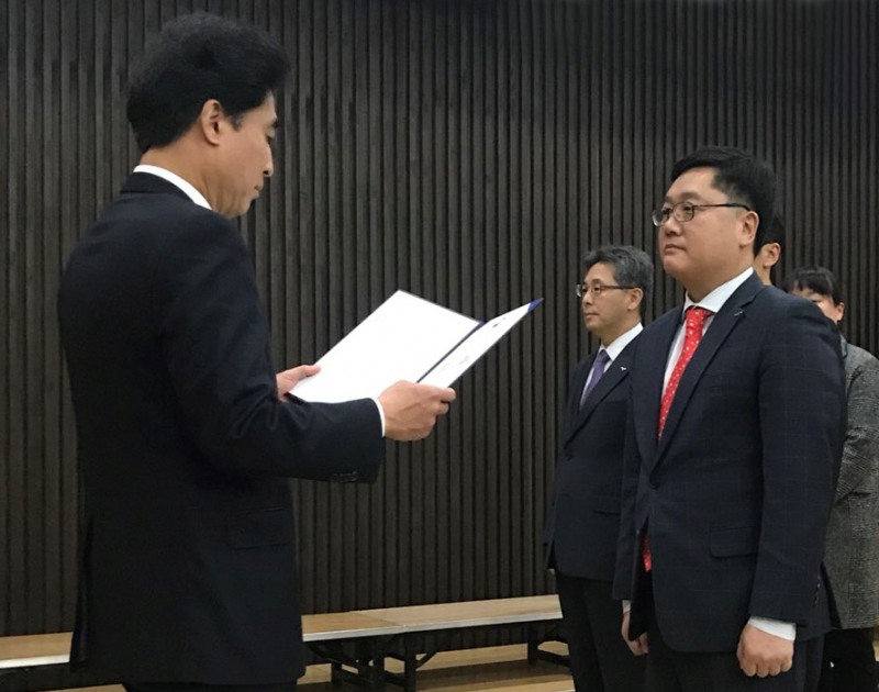 일동바이오사이언스 이장휘 대표 식약처장 표창 수여했다. (사진=일동제약그룹)