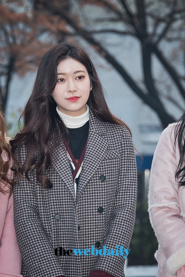 모모랜드 제인, 뮤직뱅크 출근길 현장