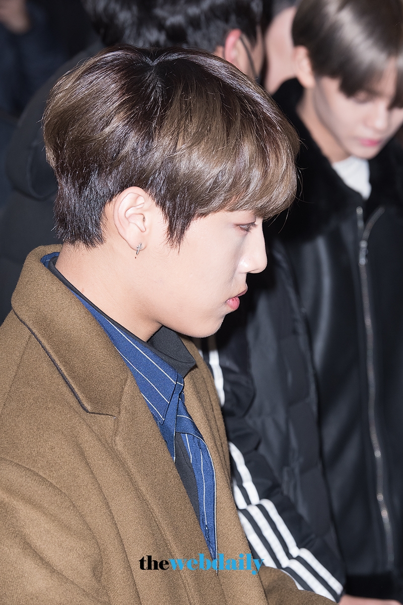 워너원(WannaOne) 박우진, 김포국제공항 국내선 출국 현장