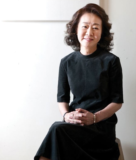 배우 윤여정(사진=건강관리협회 서울서부지부 제공)