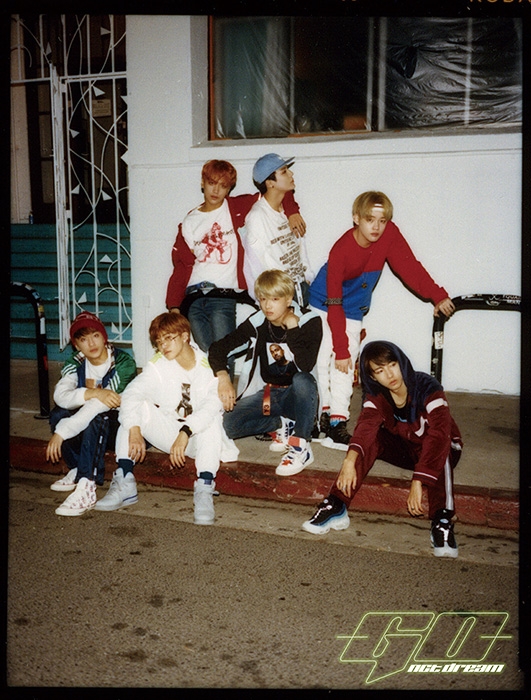 NCT 초대형 프로젝트 ‘NCT 2018’, 14일 앨범 발매