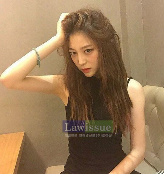 최예슬, 가녀린 팔뚝라인 블랙원피스서 돋보여...성숙美는 덤