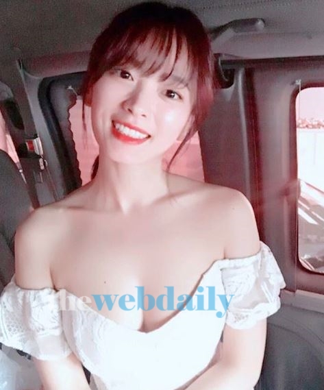 천우희, 새하얀 피부 속 가녀린 쇄골라인 돋보여...'그저 감탄만'