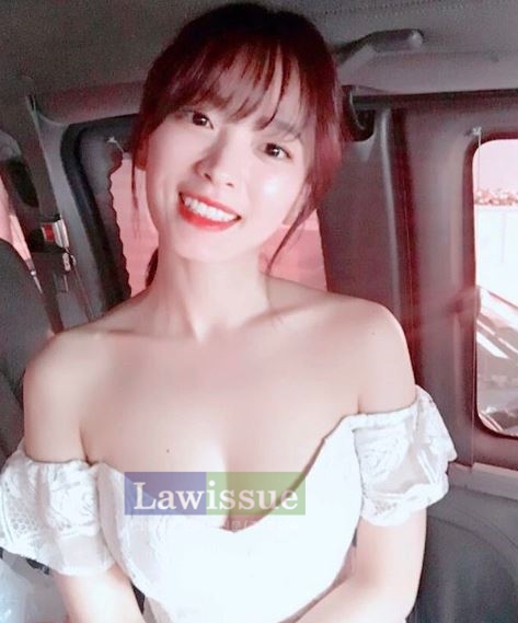 천우희, 새하얀 피부 속 돋보이는 가녀린 쇄골라인 '감탄만 나올 정도'