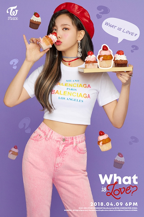 트와이스 나연·정연·모모·사나, 새 앨범 ‘왓 이즈 러브?’ 개인 티저 공개