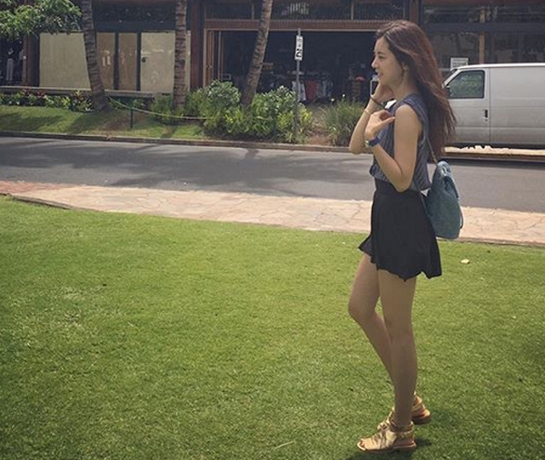 한채아, '바람 산들산들....부러질 듯 젓가락 옆라인'