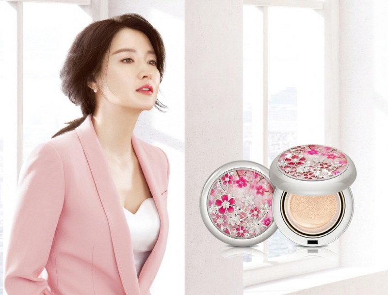 ‘후 공진향 설 미백 수분광 쿠션 스페셜 에디션'. (사진=LG생활건강)