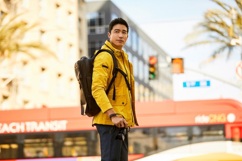 보스톤 재킷 착용컷.(사진=머렐)