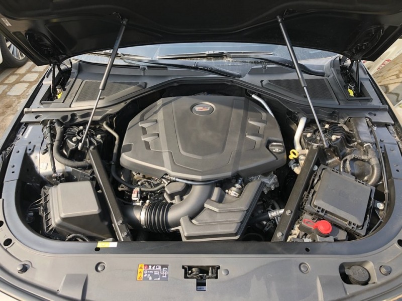 엔진은 무게 배분을 위해 안쪽으로 상당히 들어가 있는 모습이다.(사진=최영록 기자)