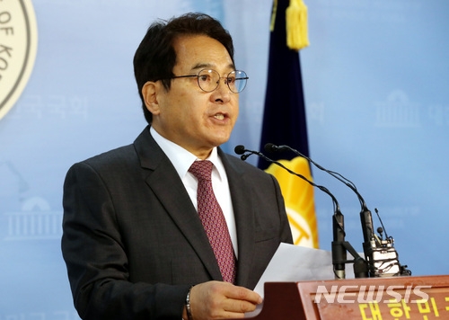 심재철, 금감원장 인사청문회 도입 추진... ‘김기식 방지법’ 발의