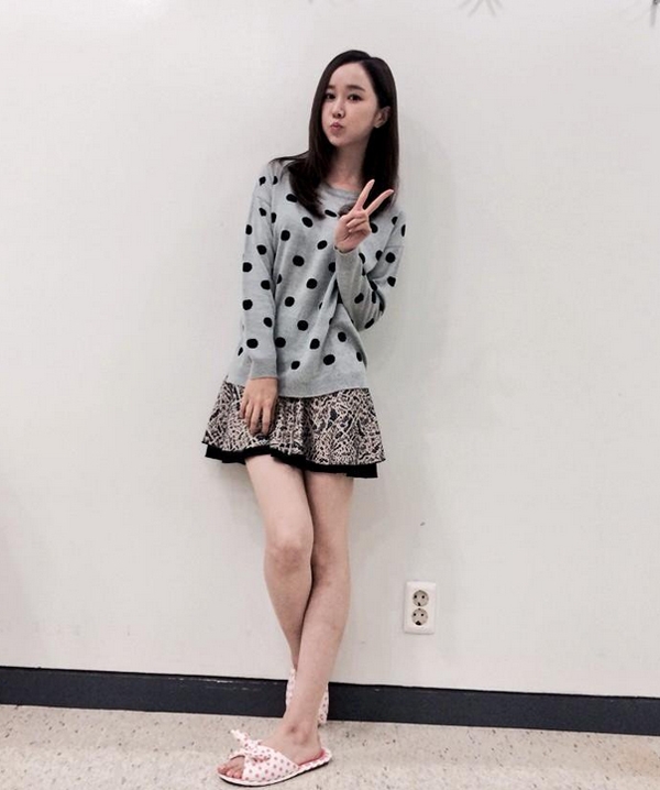 김민서, '볼에 바람 빵빵....수수함 속 여리여리 고속도로 라인