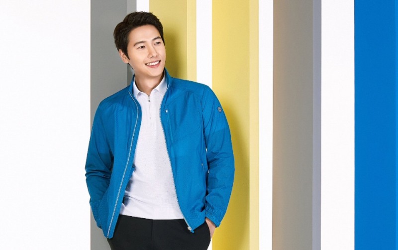 남성 컬러 자켓.(사진=올포유)