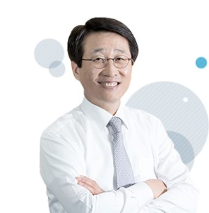 한태근 에어부산 대표이사(사진=에어부산 홈페이지 캡처)