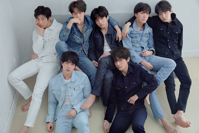 방탄소년단, LOVE YOURSELF 轉 ‘Tear’ 두 가지 버전의 콘셉트 사진 전격 공개