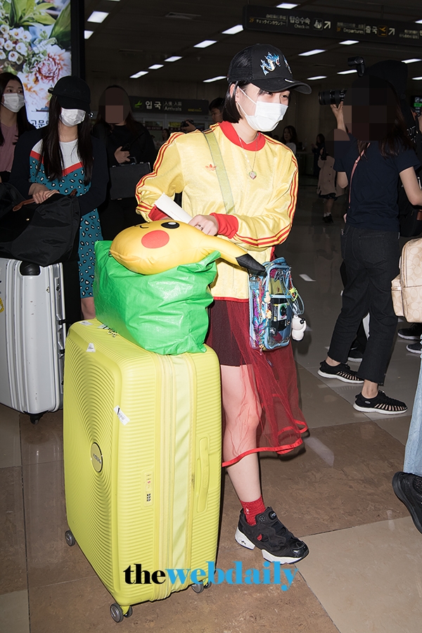 무라카와 비비안(村川緋杏, 김포국제공항 입국 현장