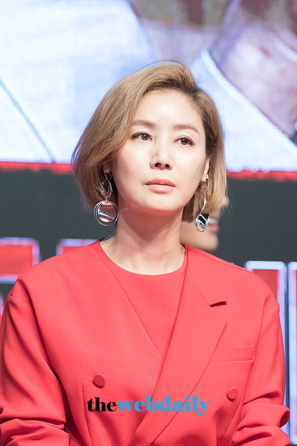 김성령, 영화 '독전' 레드카펫 행사