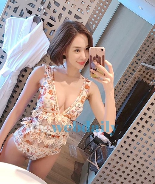 군더더기 없는 명품 보디...이유애린, 새하얀 피부까지