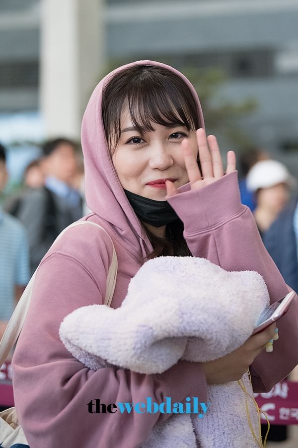 코지마 마코(小嶋真子), 김포국제공항 출국 현장