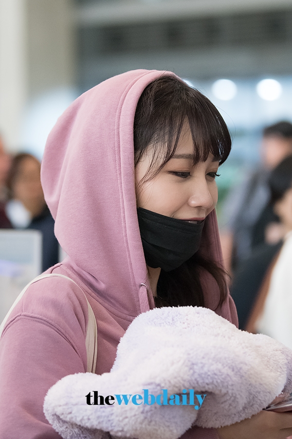 코지마 마코(小嶋真子), 김포국제공항 출국 현장