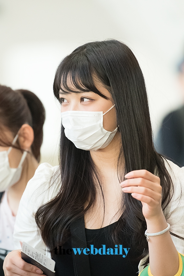 시로마 미루(白間美瑠), 김포국제공항 출국 현장