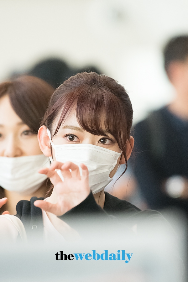 미야와키 사쿠라(宮脇咲良), 김포국제공항 출국 현장