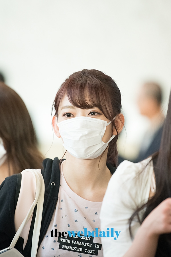 미야와키 사쿠라(宮脇咲良), 김포국제공항 출국 현장