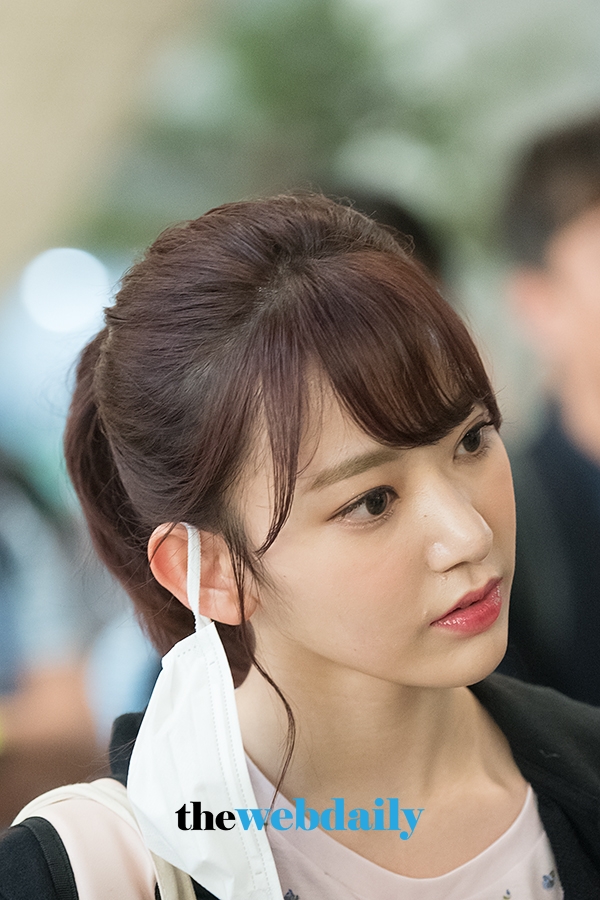 미야와키 사쿠라(宮脇咲良), 김포국제공항 출국 현장