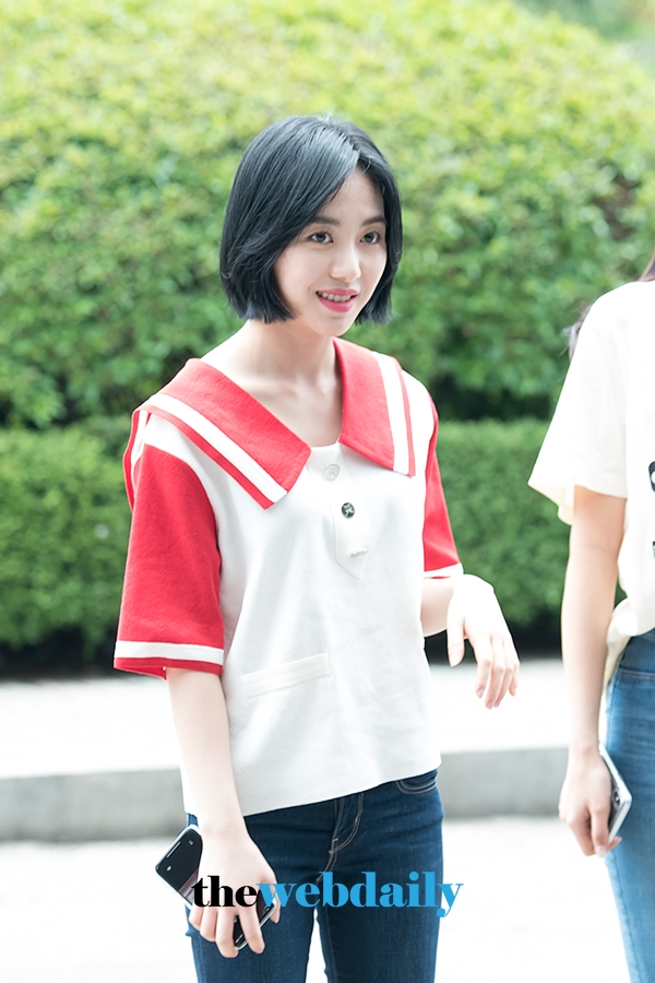 AOA(에이오에이) 민아, '대국민 토크쇼 안녕하세요' 출근길 현장