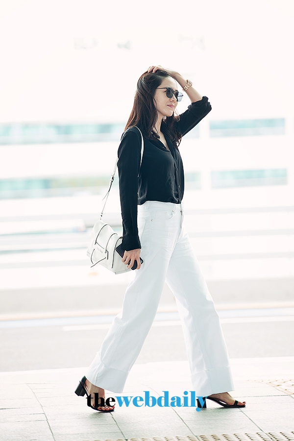손예진, 인천국제공항 출국 현장