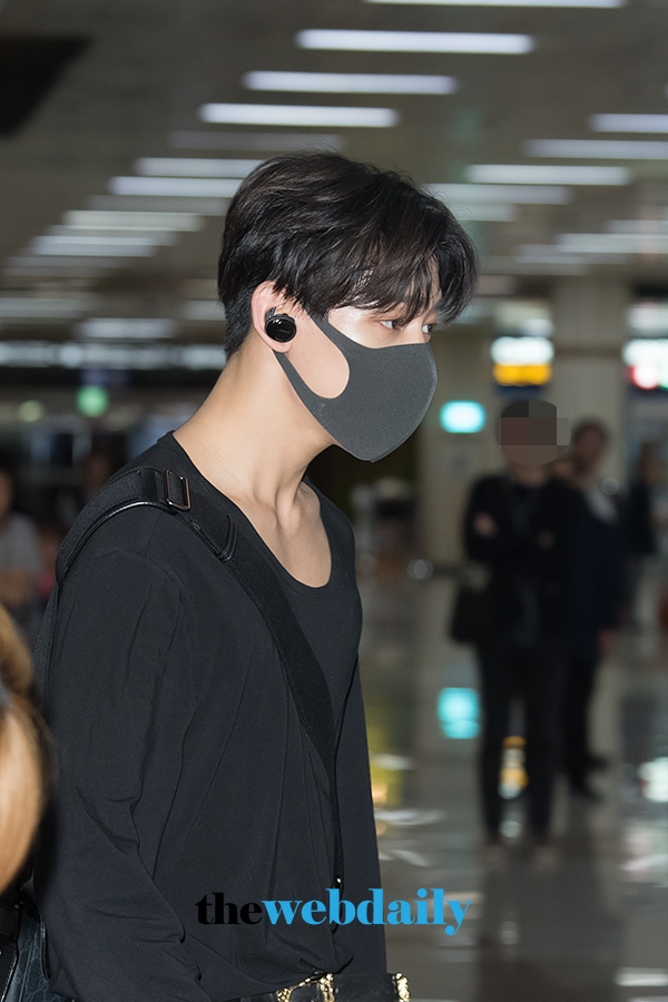 갓세븐(GOT7) 뱀뱀, 김포국제공항 입국 현장