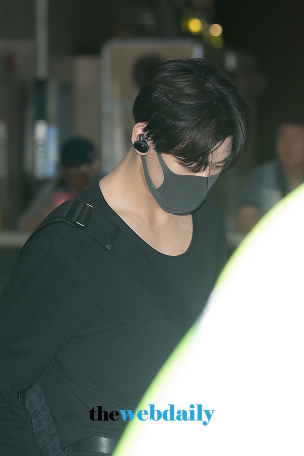 갓세븐(GOT7) 뱀뱀, 김포국제공항 입국 현장