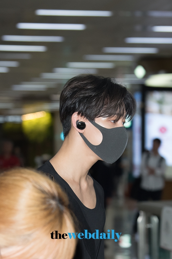 갓세븐(GOT7) 뱀뱀, 김포국제공항 입국 현장
