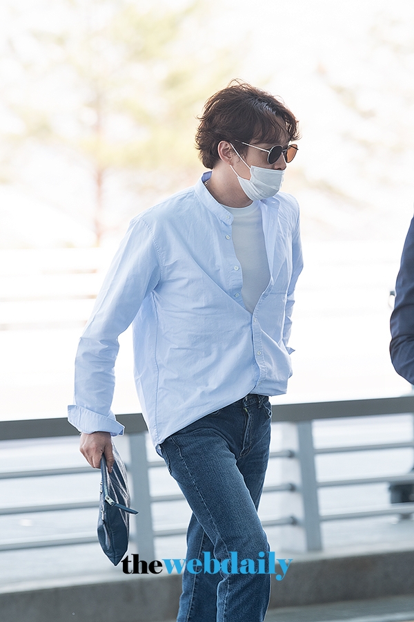 박유천, 인천국제공항 출국 현장