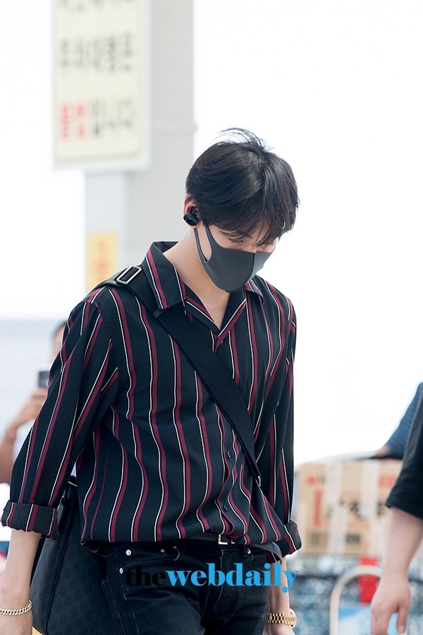 갓세븐(GOT7) 뱀뱀, 인천국제공항 출국 현장