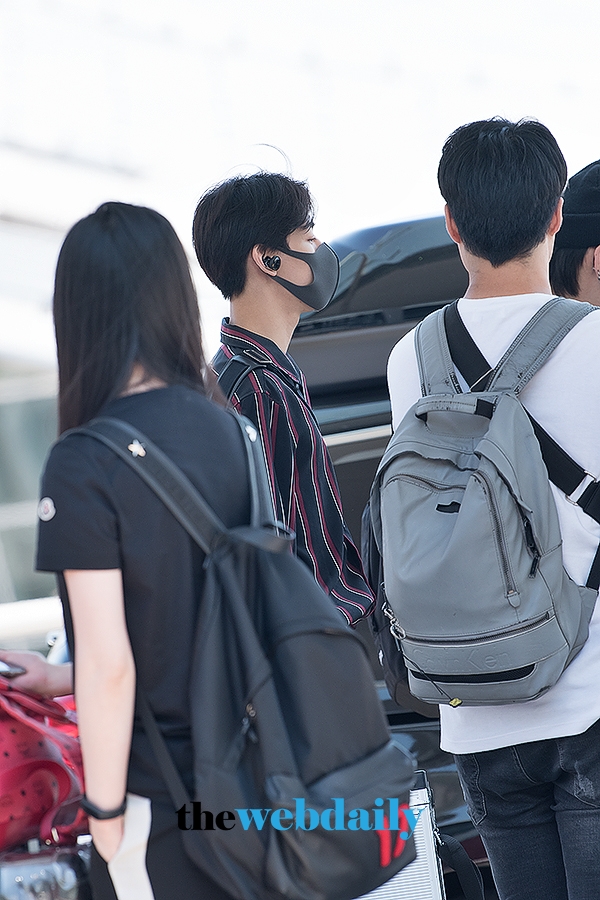 갓세븐(GOT7) 뱀뱀, 인천국제공항 출국 현장