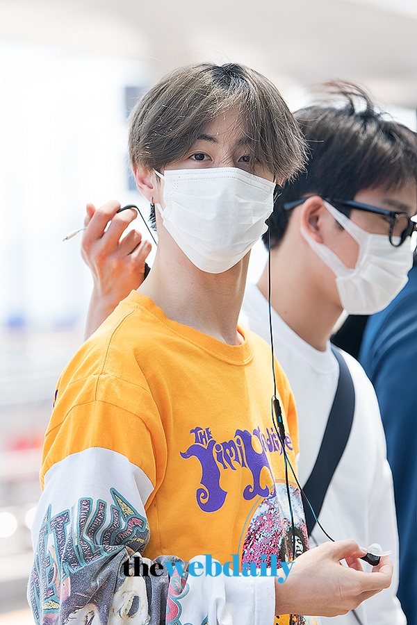 갓세븐(GOT7) 마크, 인천국제공항 출국 현장