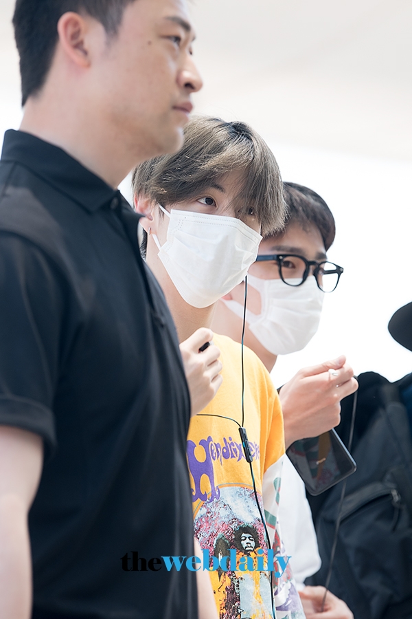 갓세븐(GOT7) 마크-진영, 인천국제공항 출국 현장