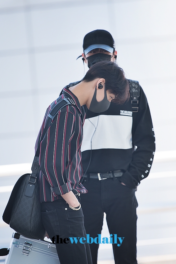 갓세븐(GOT7) 유겸-뱀뱀, 인천국제공항 출국 현장