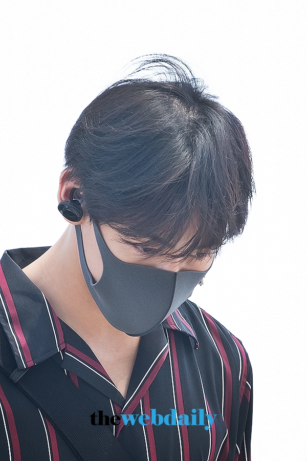갓세븐(GOT7) 뱀뱀, 인천국제공항 출국 현장