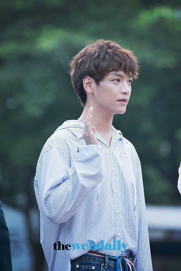N.Flying(엔플라잉) 김재현, KBS '뮤직뱅크' 출근길