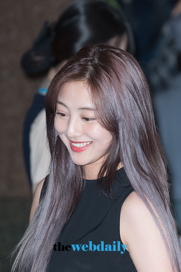 TWICE(트와이스) 지효, 김포국제공항 출국 현장