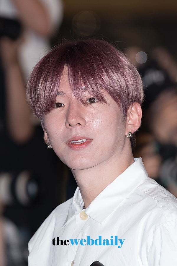몬스타엑스(MONSTA X) 기현, 김포국제공항 출국 현장