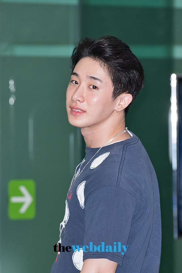 몬스타엑스(MONSTA X) 원호, 김포국제공항 출국 현장
