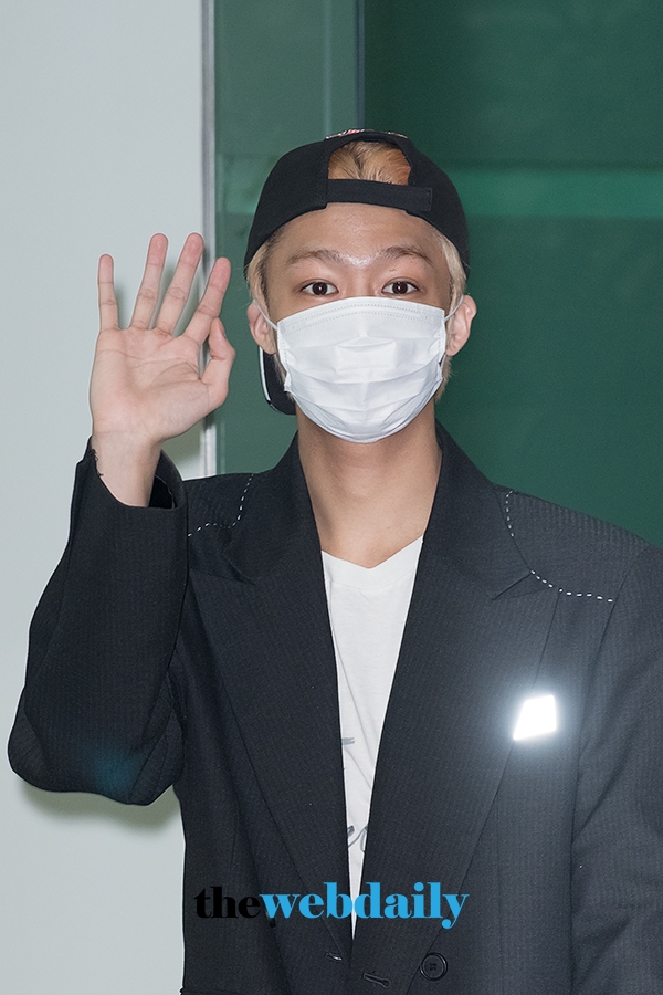 몬스타엑스(MONSTA X) 형원, 김포국제공항 출국 현장