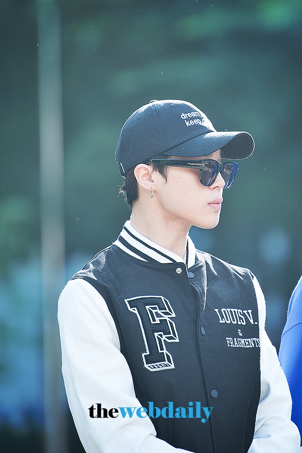BTS(방탄소년단) 지민, 화보가 따로 없네