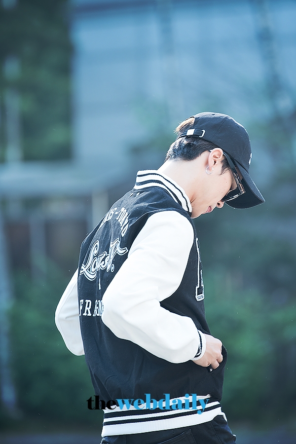 BTS(방탄소년단) 지민, 우아한 발걸음