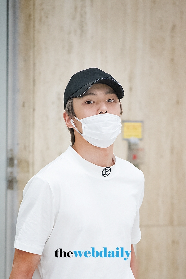 몬스타엑스(MONSTA X) 민혁, 김포국제공항 입국 현장