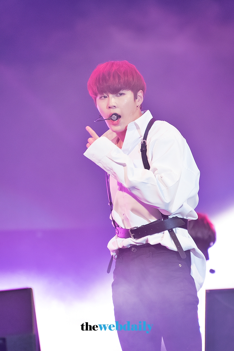 WannaOne(워너원) 하성운, 멋지게